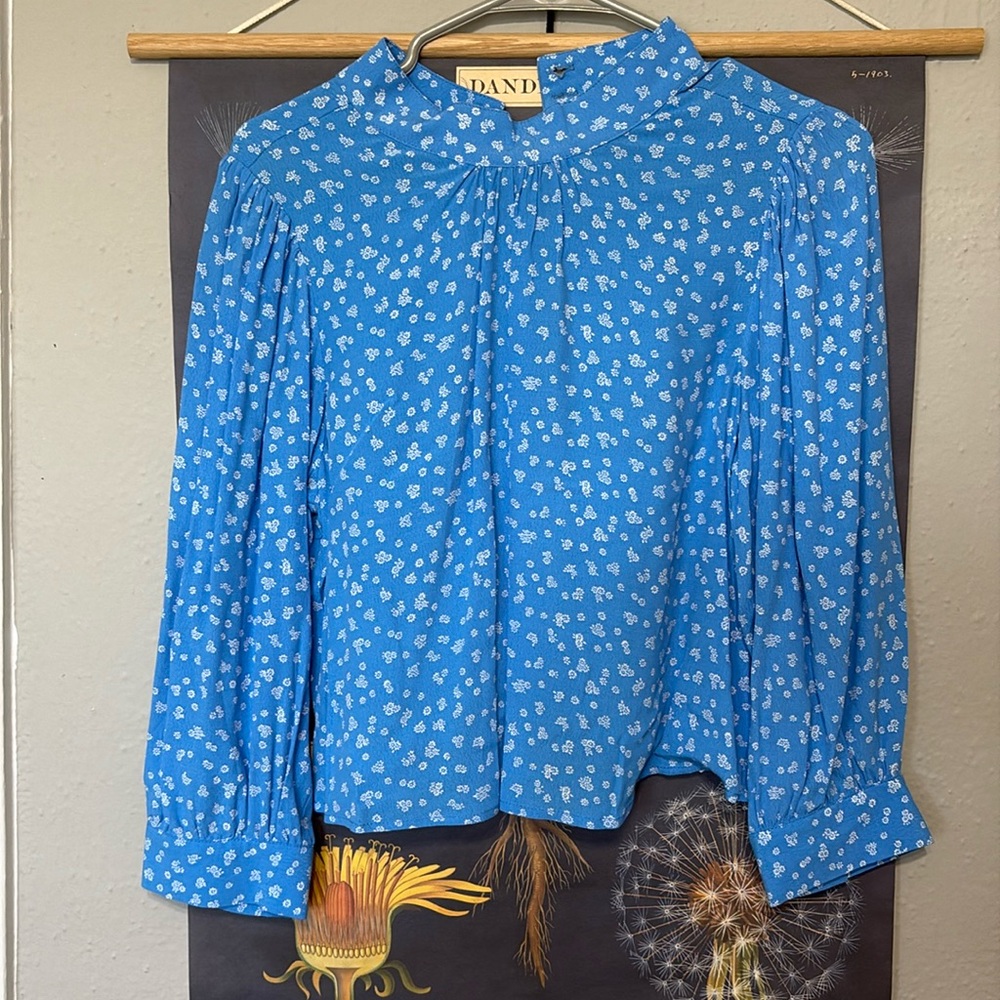 Super Cute Back Button Down Blouse - image 1